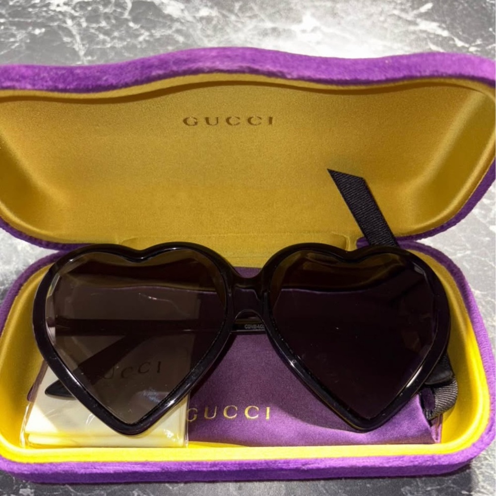 GUCCI 62MM Heart Sunglasses